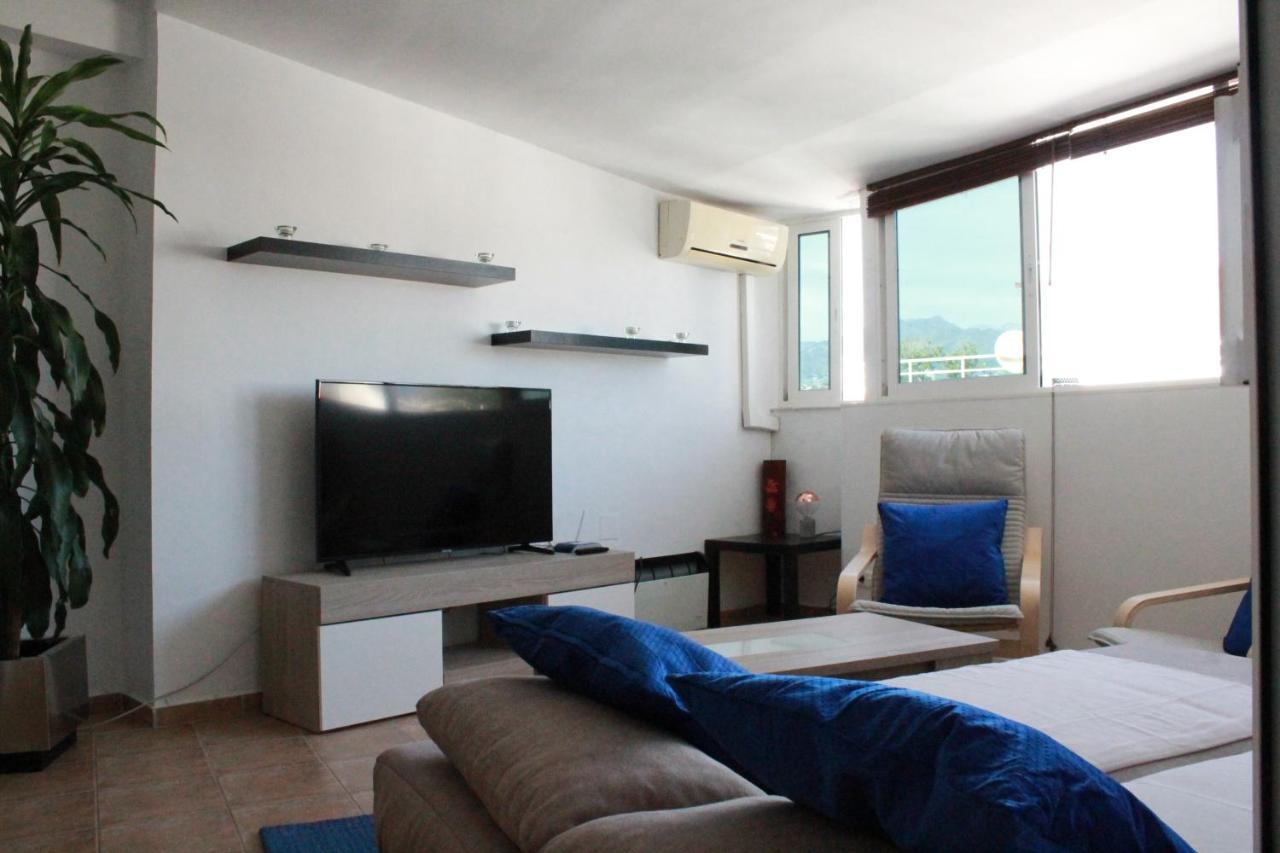 Apartment Sirena Beach Nerja Eksteriør billede